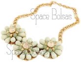 Colar floral